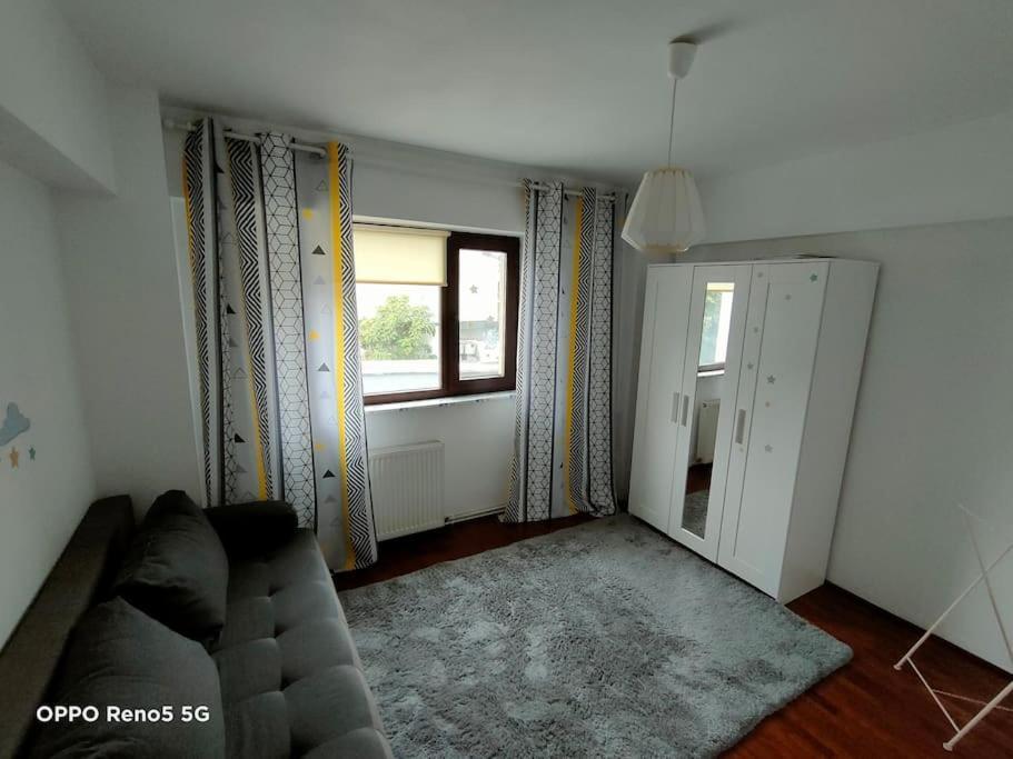 Ultracentral Ploiesti Apartment-Free Private Parking Exteriér fotografie